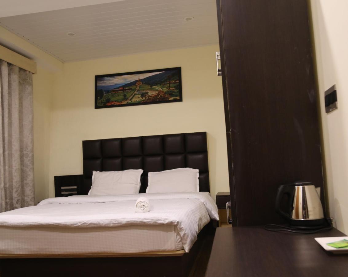 Denzong Khim Bed & Breakfast Gangtok Exterior photo