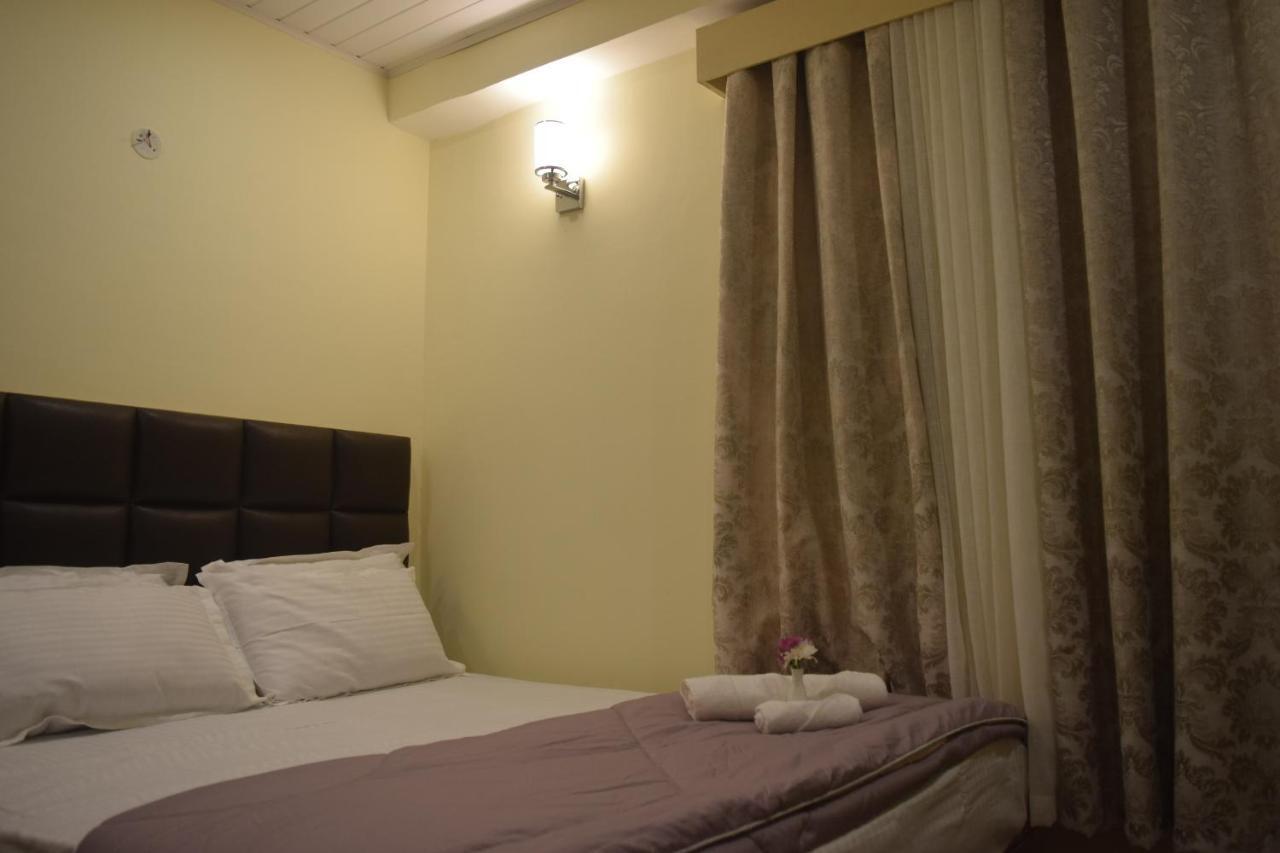 Denzong Khim Bed & Breakfast Gangtok Exterior photo